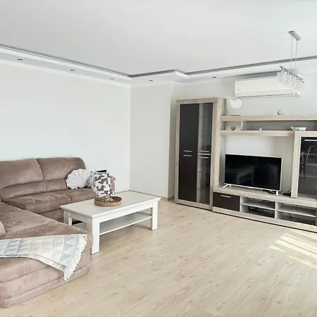 Lägenhet Sea Garden 2bd Burgas