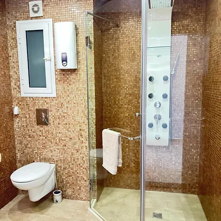 Апартамент Sea Garden 2bd Бургас