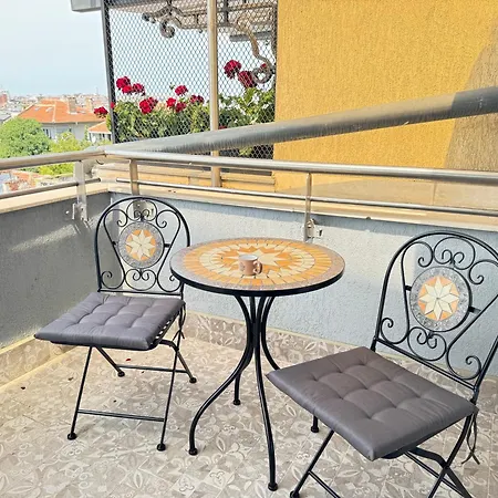 Lägenhet Sea Garden 2bd Burgas