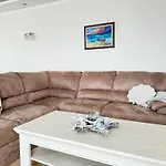 Sea Garden 2bd 아파트 부르가스